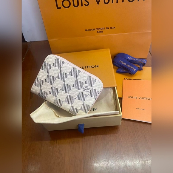 Louis Vuitton Damier Azur Zippy Coin Purse - Picture 5 of 11